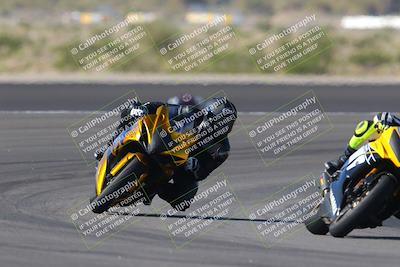 media/Nov-06-2022-SoCal Trackdays (Sun) [[208d2ccc26]]/Turn 11 (10am)/